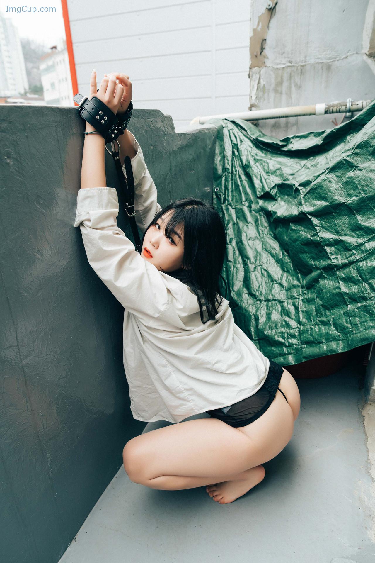 ZIACLOSER1_9.jpg ZIACLOSER1 9