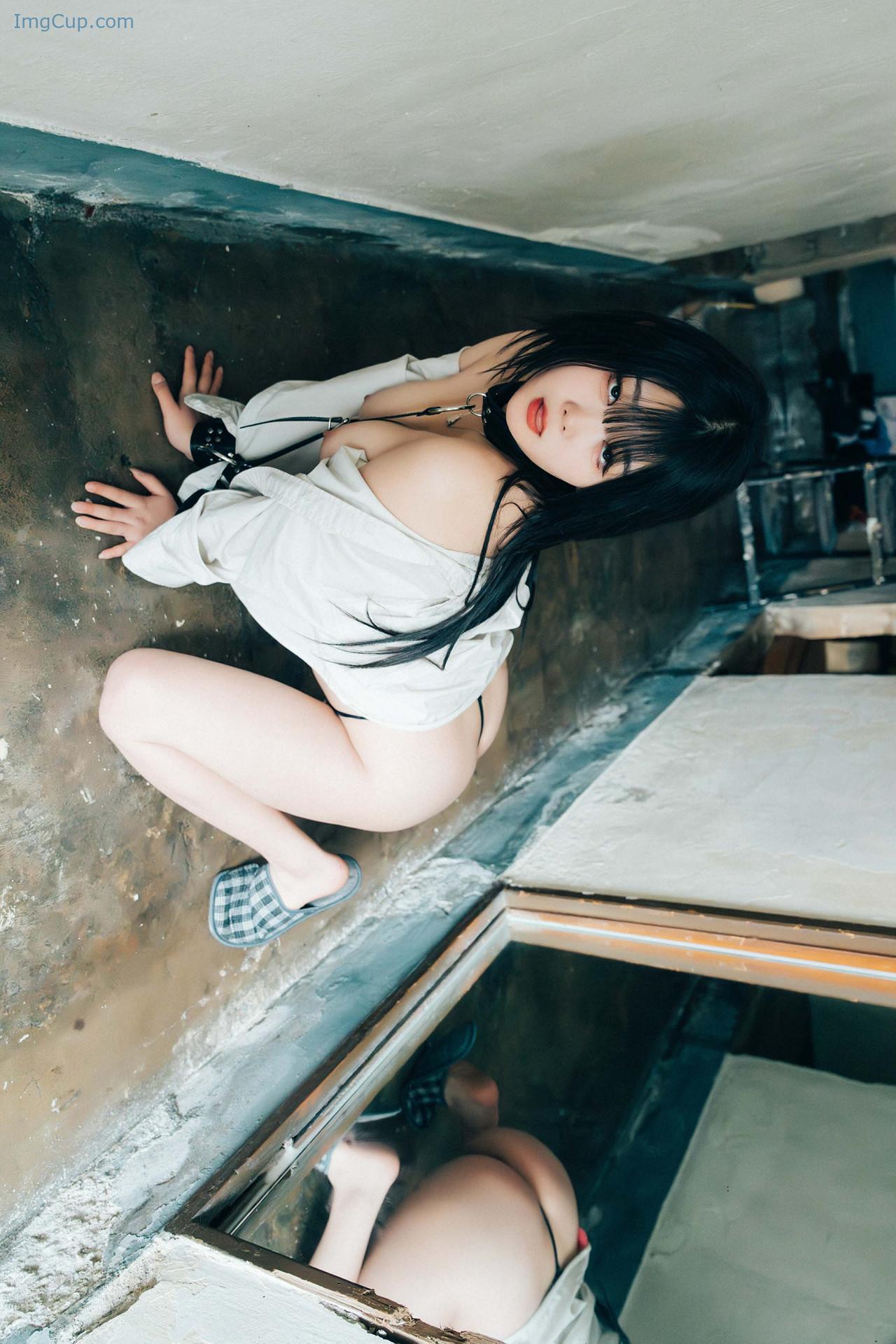 ZIACLOSER2_17.jpg ZIACLOSER2 17