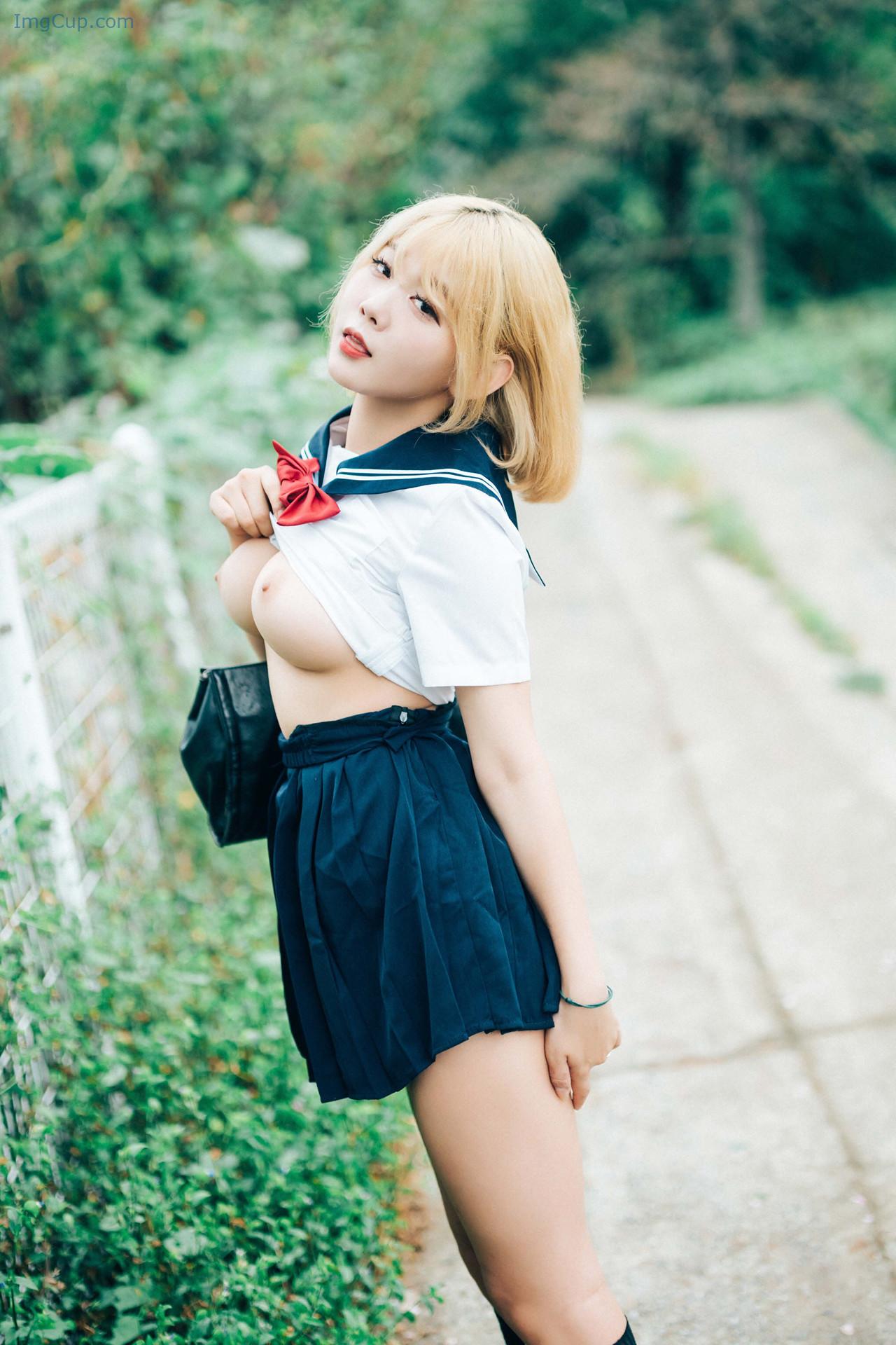 ZIAKSUMEM2_18.jpg ZIAKSUMEM2 18