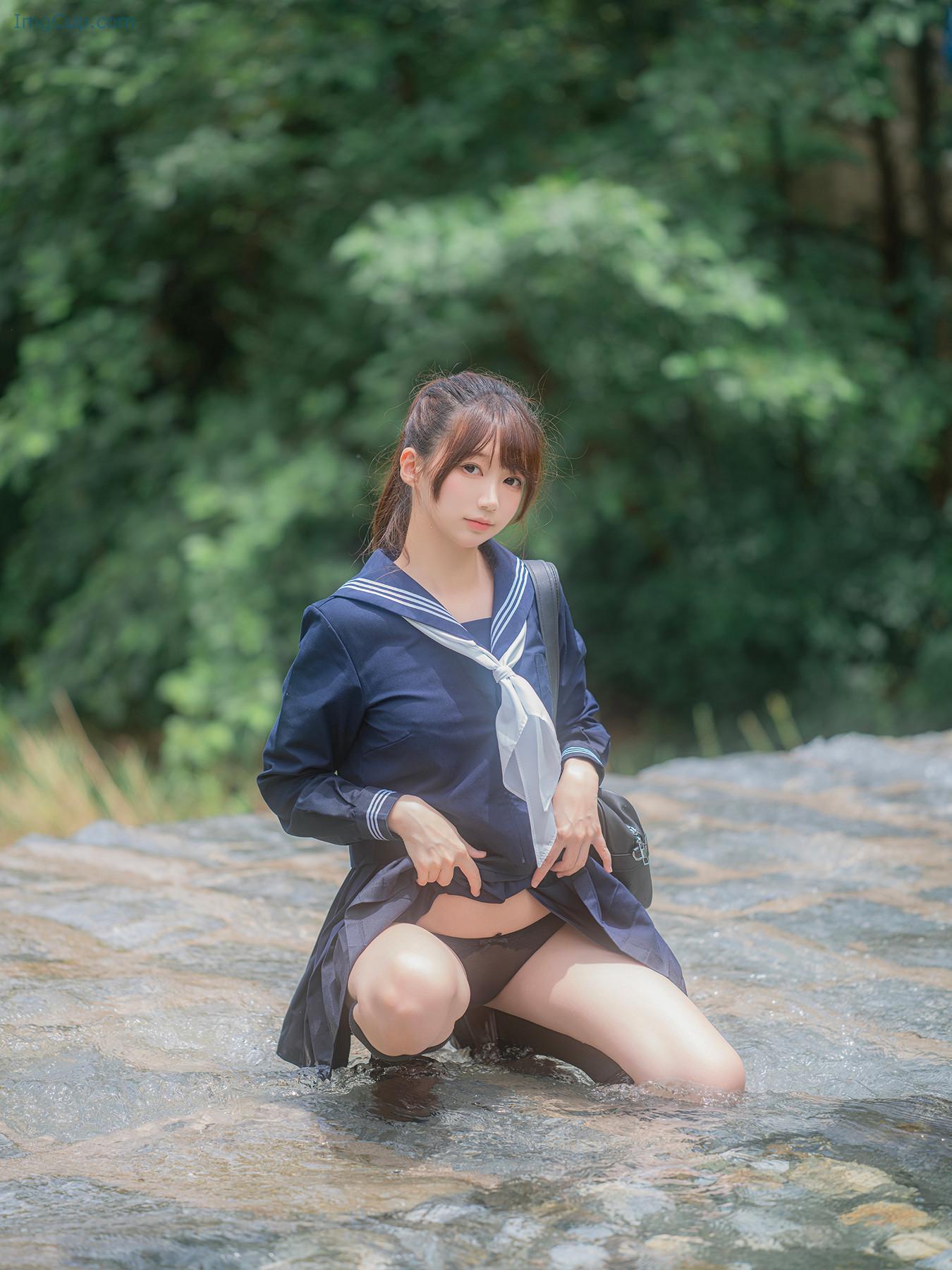 COS06A053_3.jpg AlzzPe8p COS06A053 3