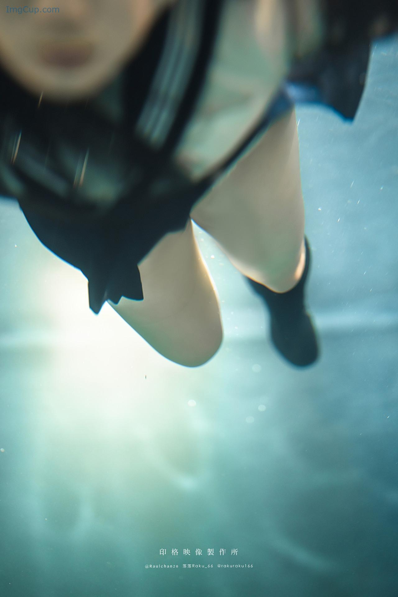 COS06A033_3.jpg COS06A033 3