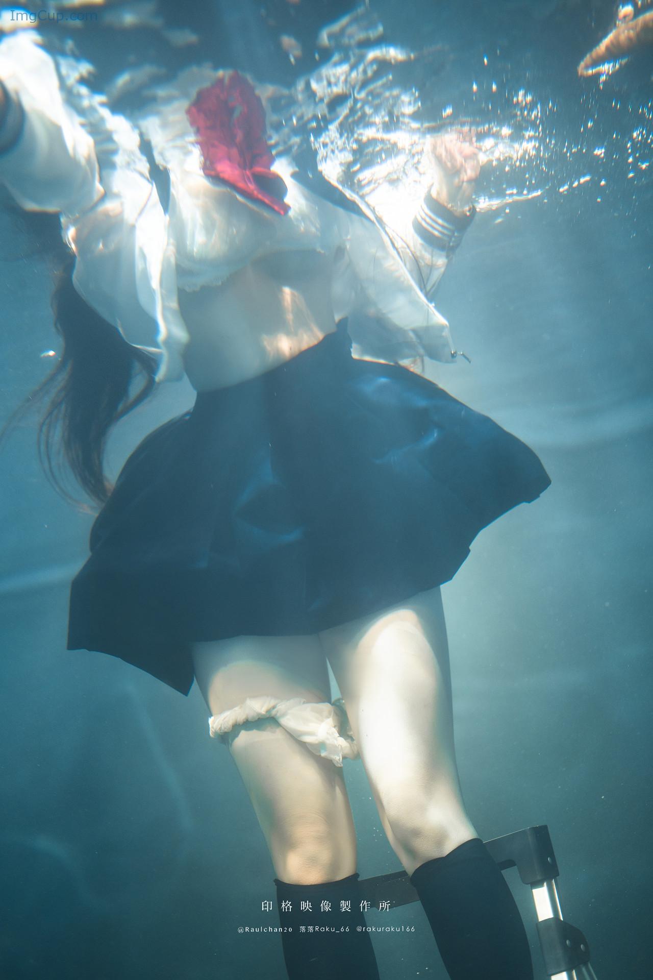 COS06A033_31.jpg COS06A033 31