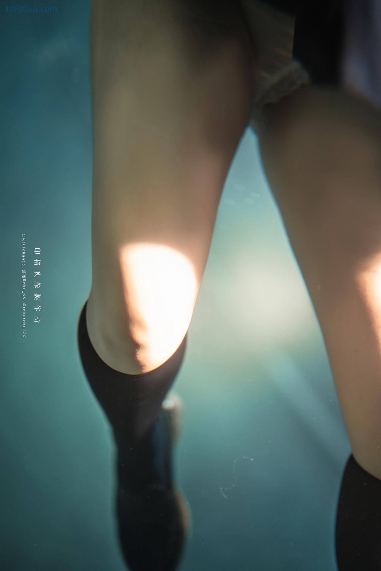 COS06A033_39.jpg COS06A033 39