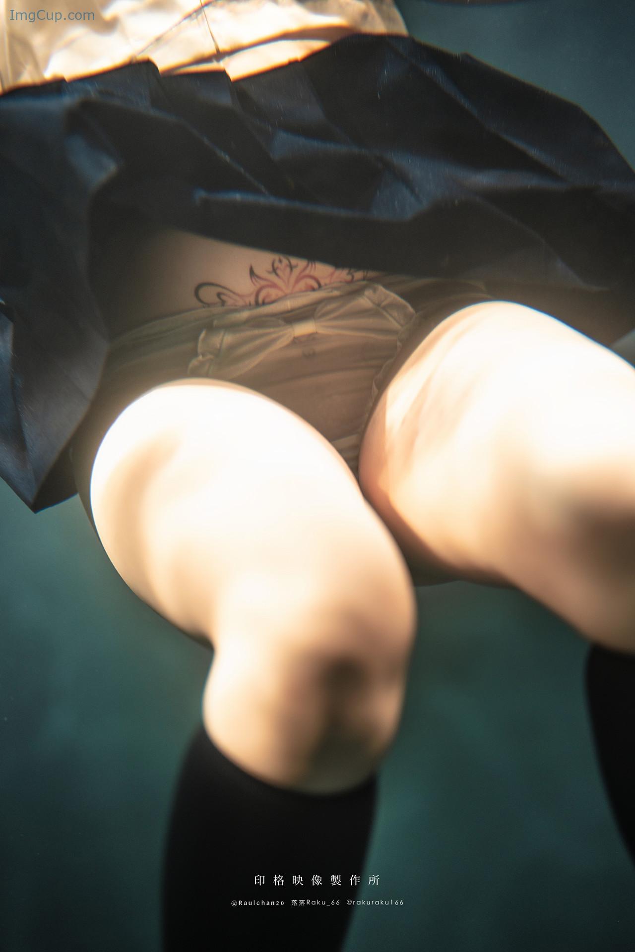 COS06A033_4.jpg COS06A033 4