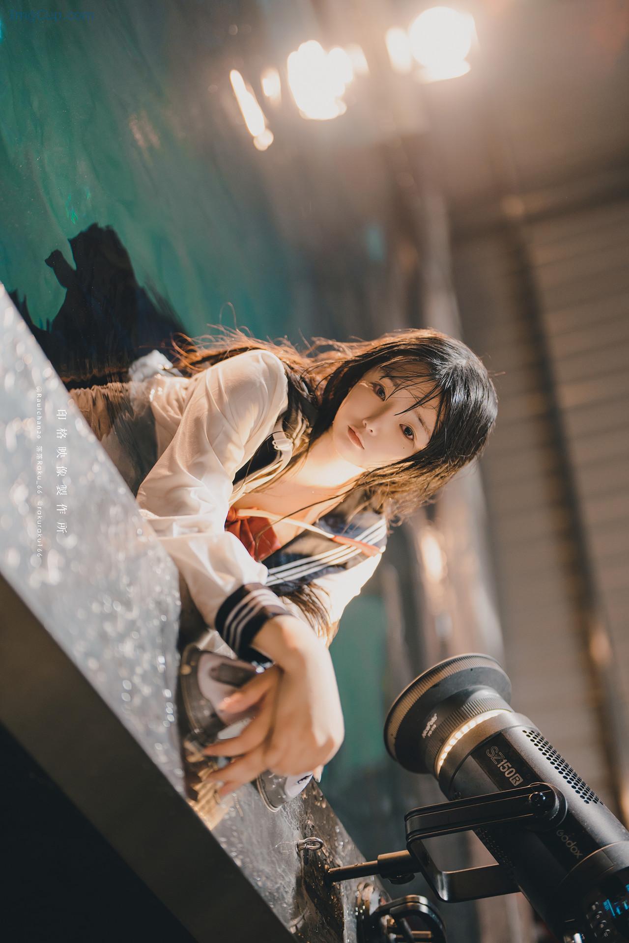 COS06A033_42.jpg COS06A033 42