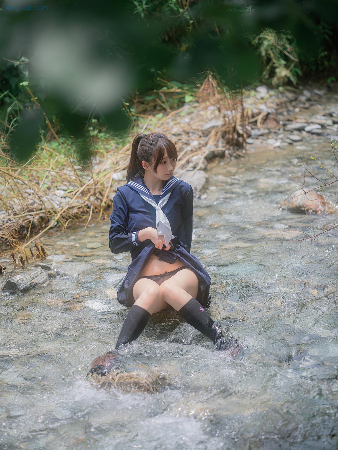 COS06A052_10.jpg COS06A052 10