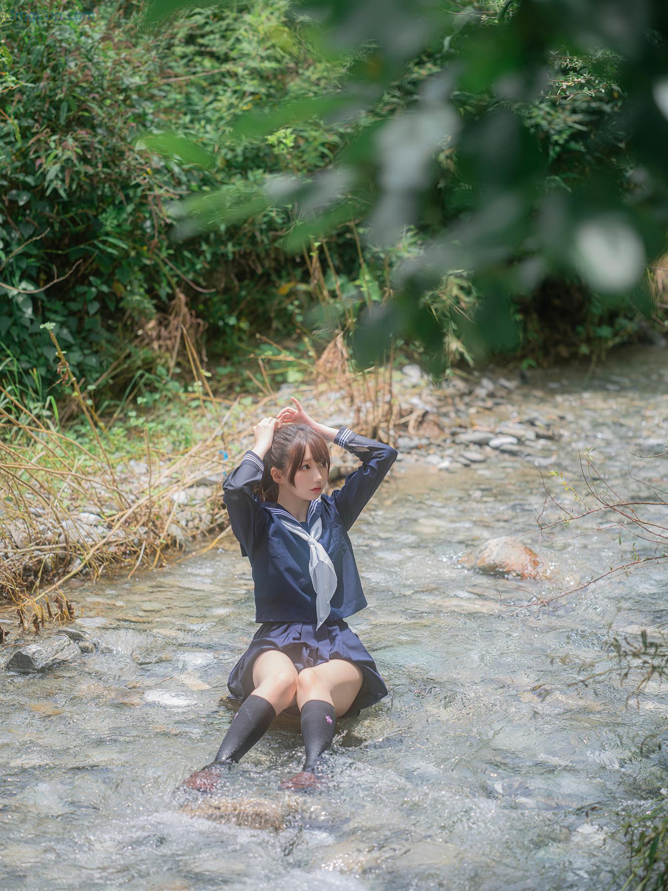 COS06A052_8.jpg COS06A052 8