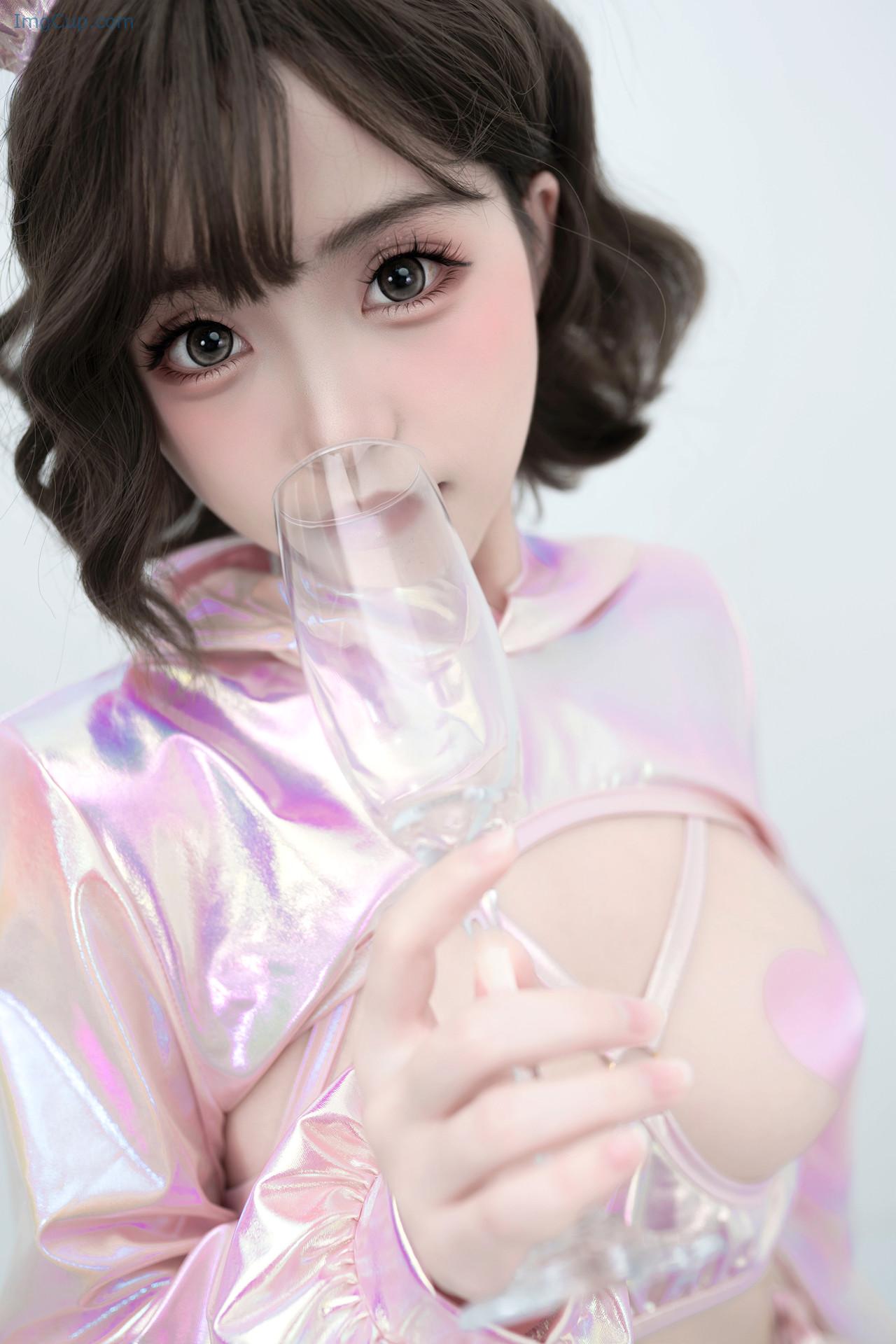 COS06C003_19.jpg COS06C003 19