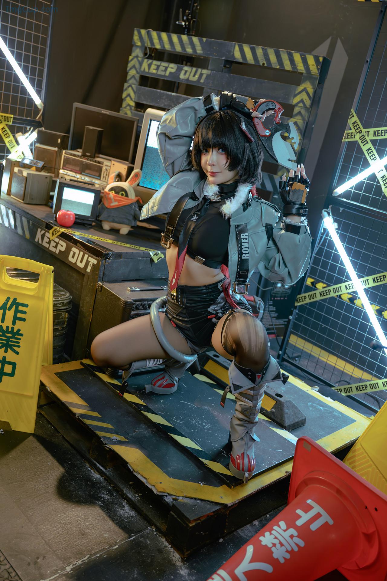 COS06C005_11.jpg COS06C005 11