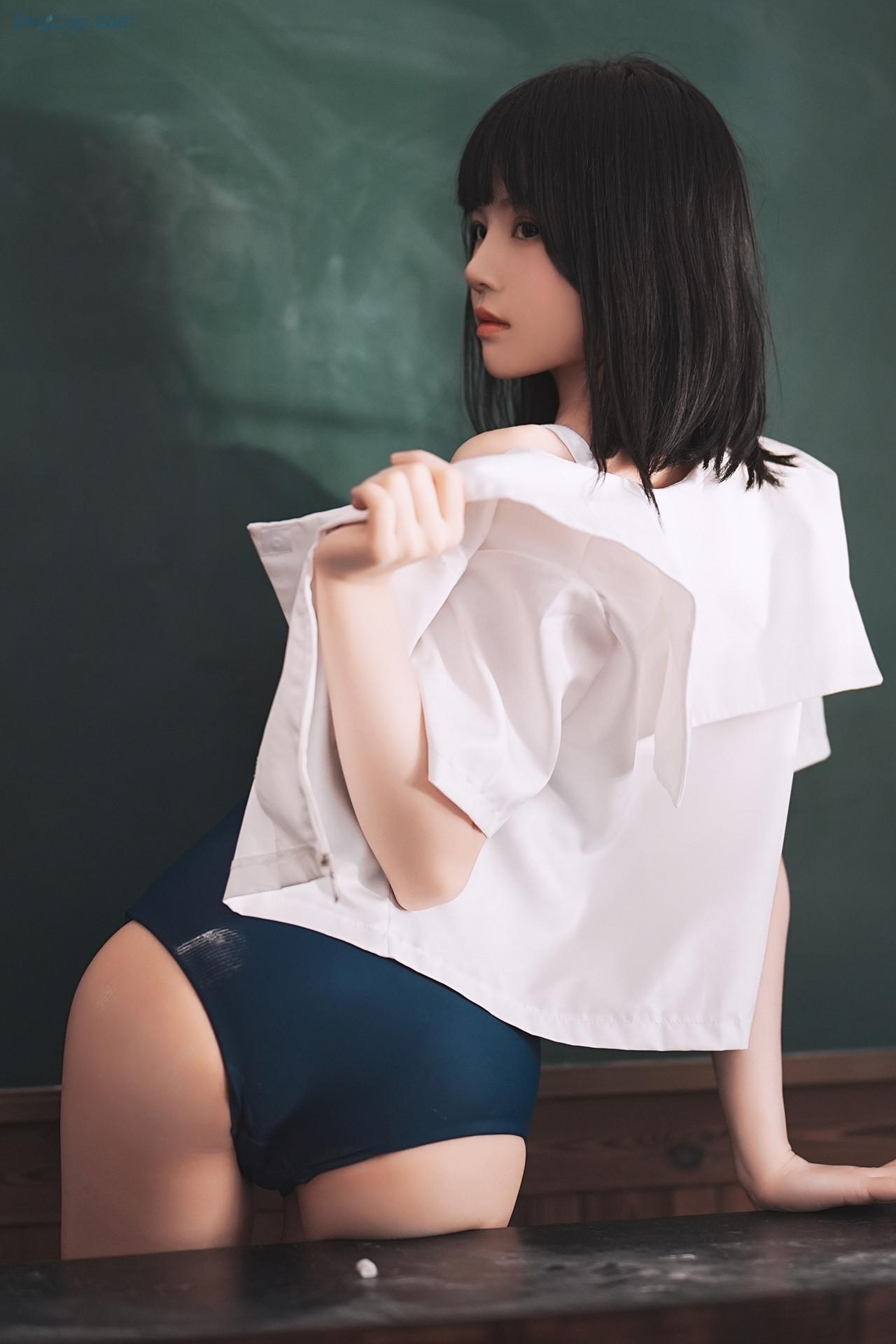 COS06C008_14.jpg COS06C008 14