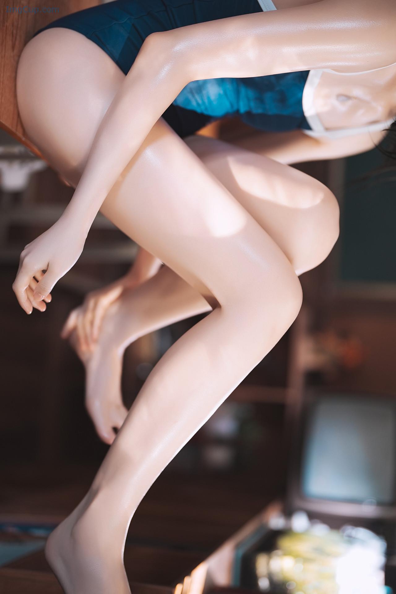 COS06C008_21.jpg COS06C008 21