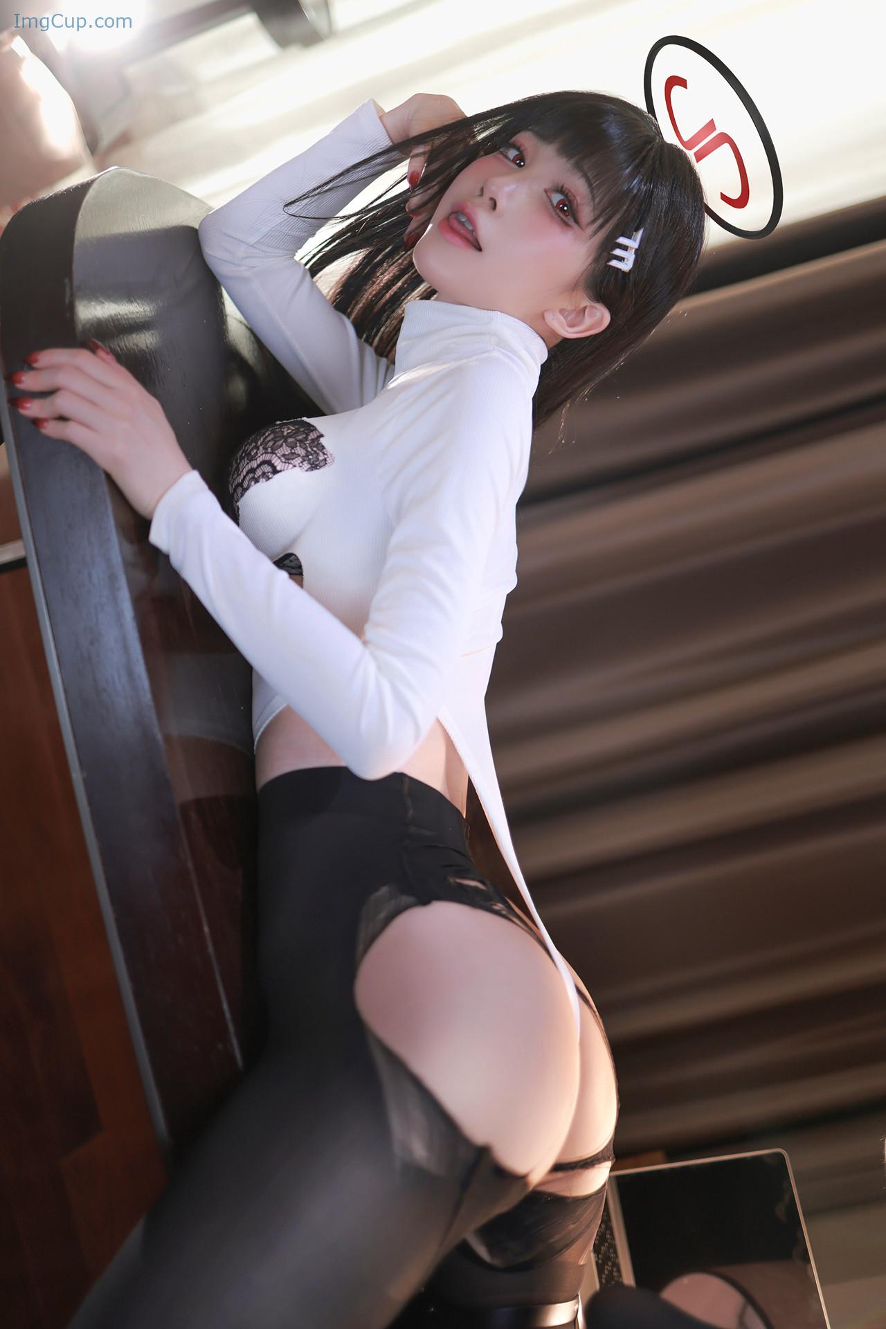 COS06C009_32.jpg COS06C009 32