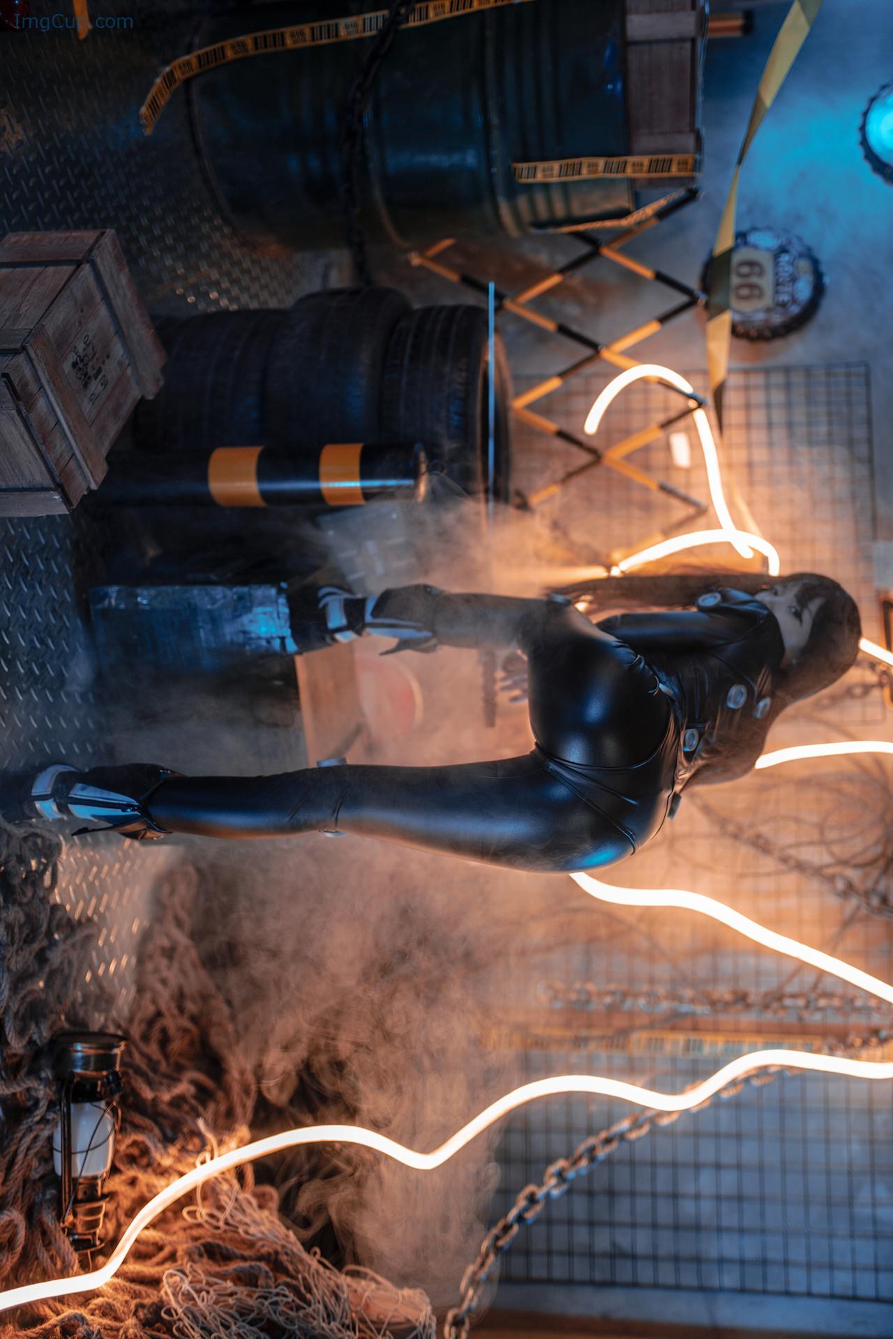 COS06C064_22.jpg COS06C064 22