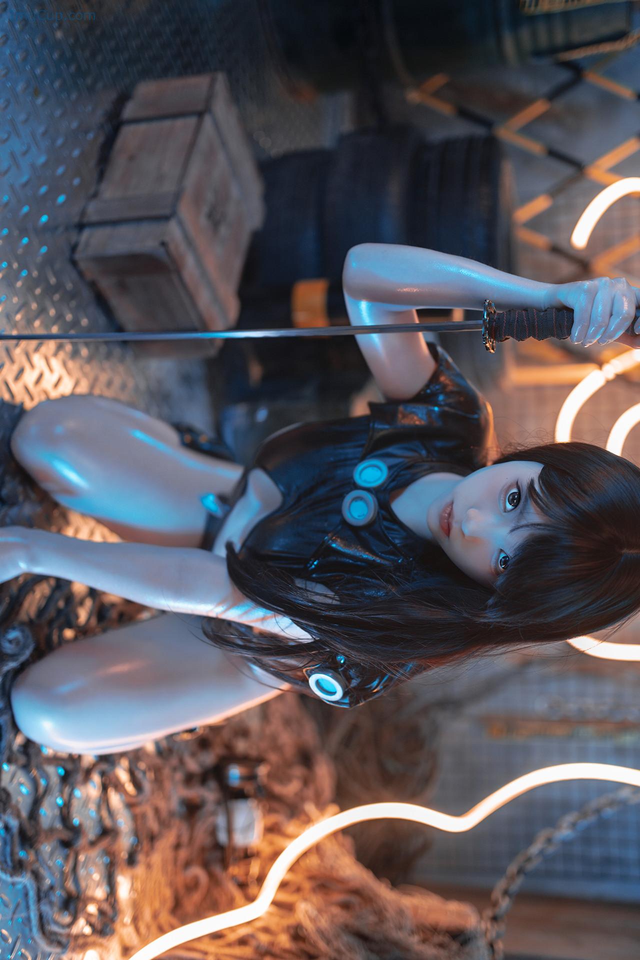 COS06C065_5.jpg COS06C065 5