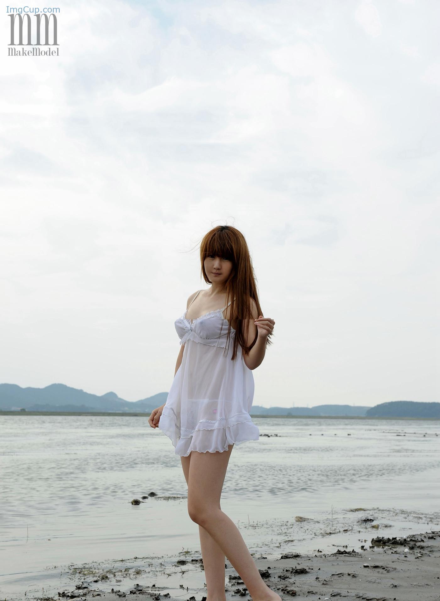 MAKEMO0508_2.jpg MAKEMO0508 2