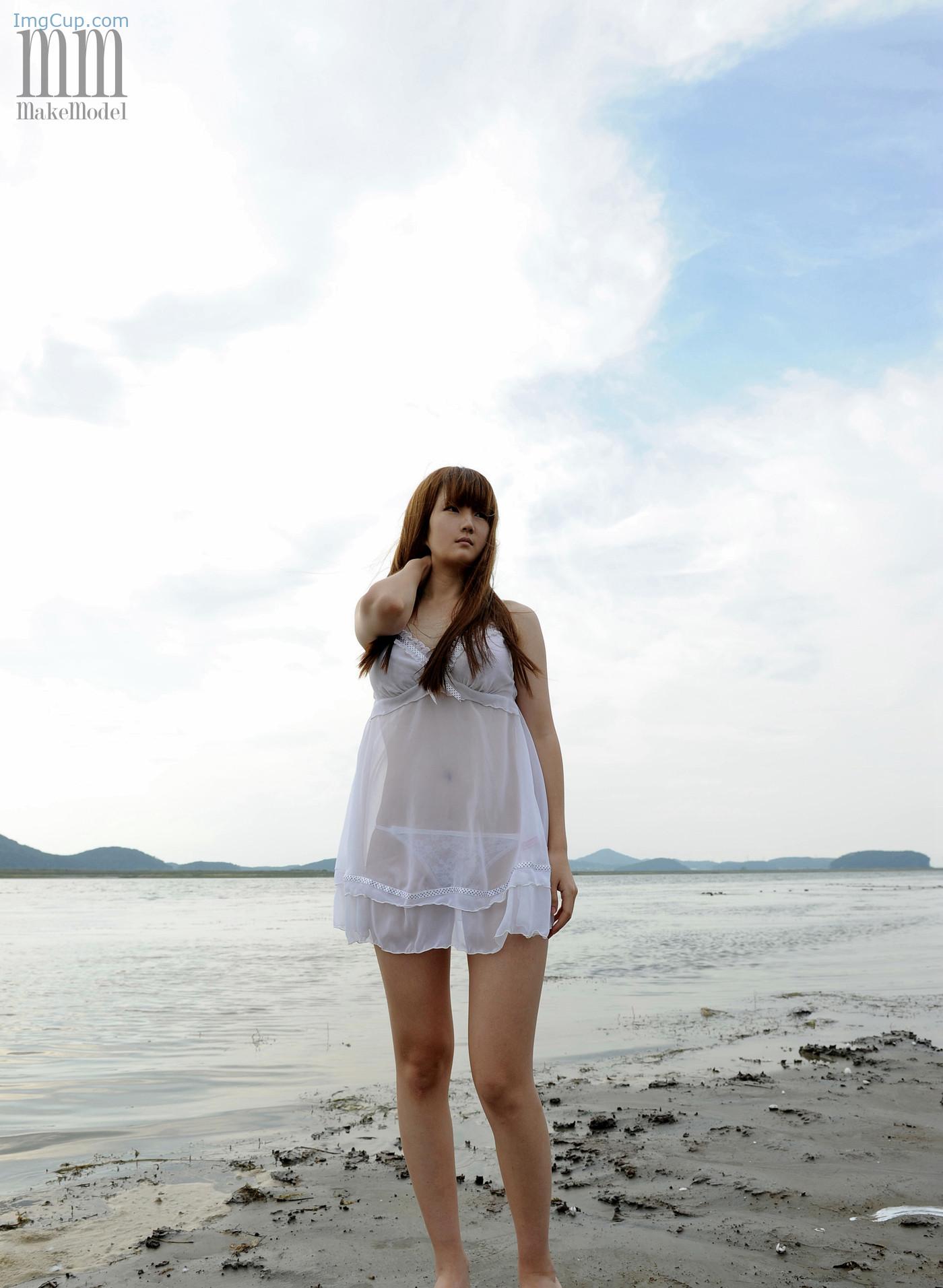 MAKEMO0508_8.jpg MAKEMO0508 8