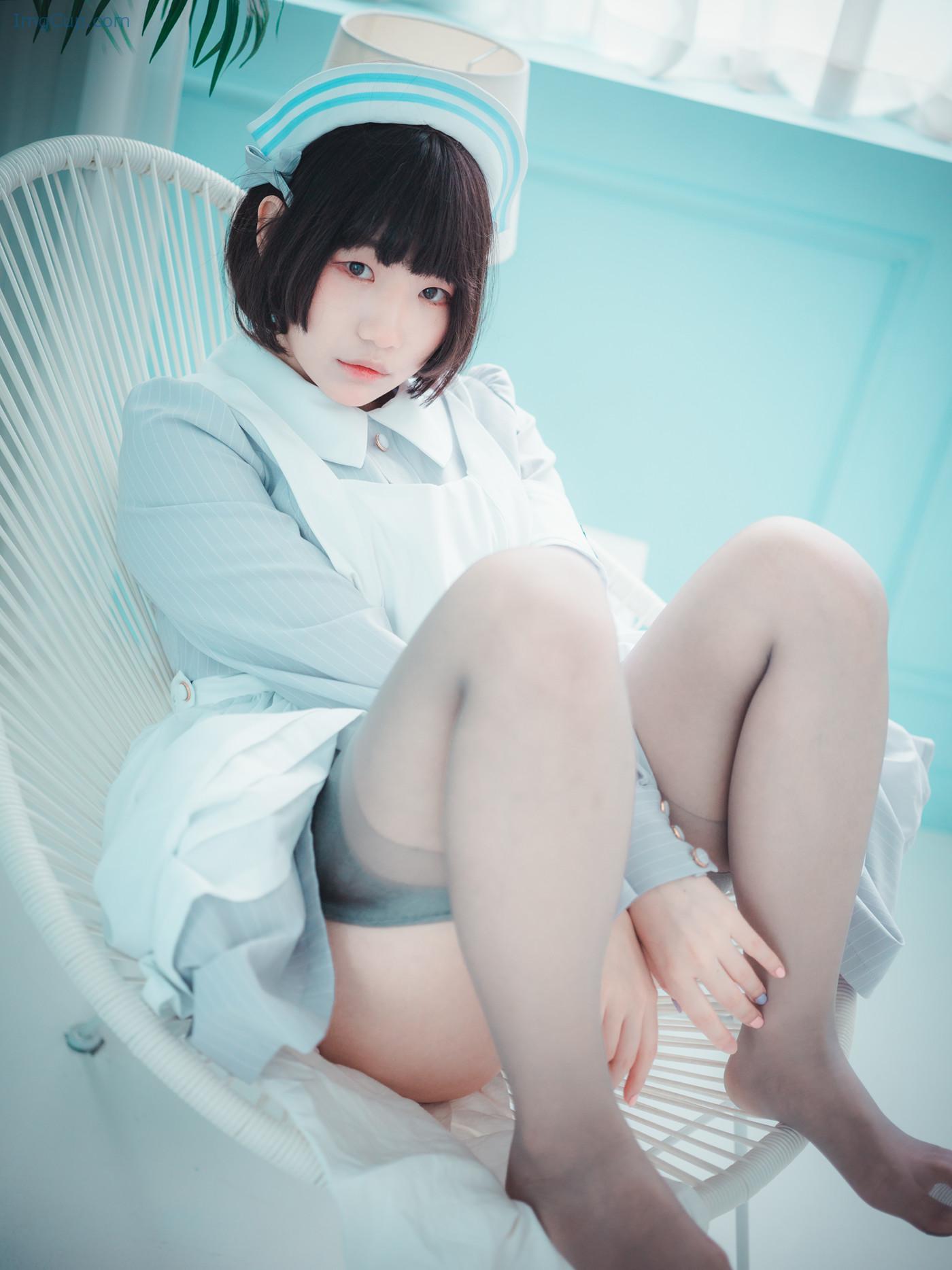 MIMMIESTH1_40.jpg MIMMIESTH1 40