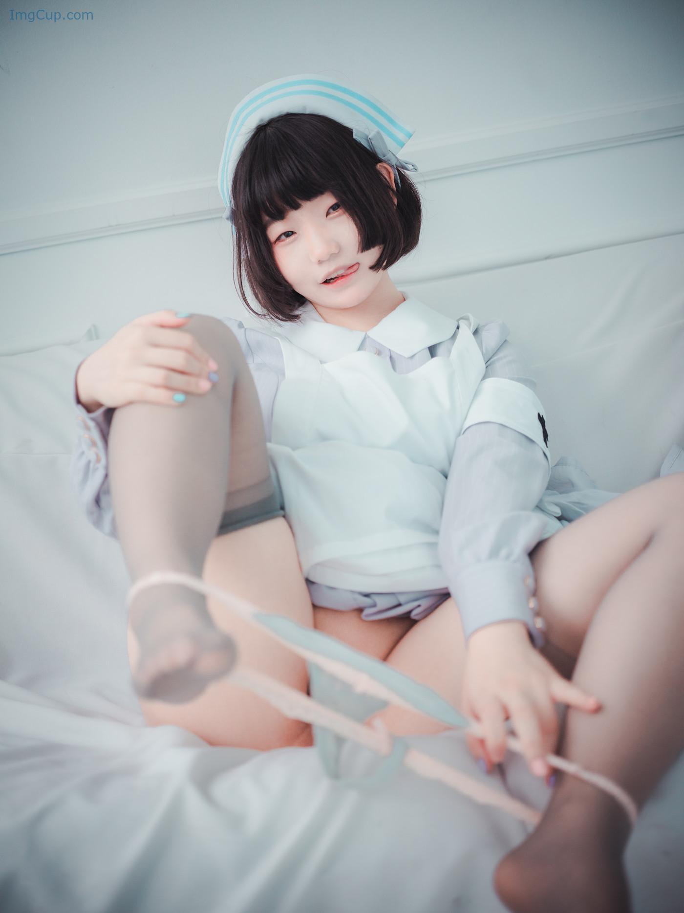 MIMMIESTH3_12.jpg MIMMIESTH3 12