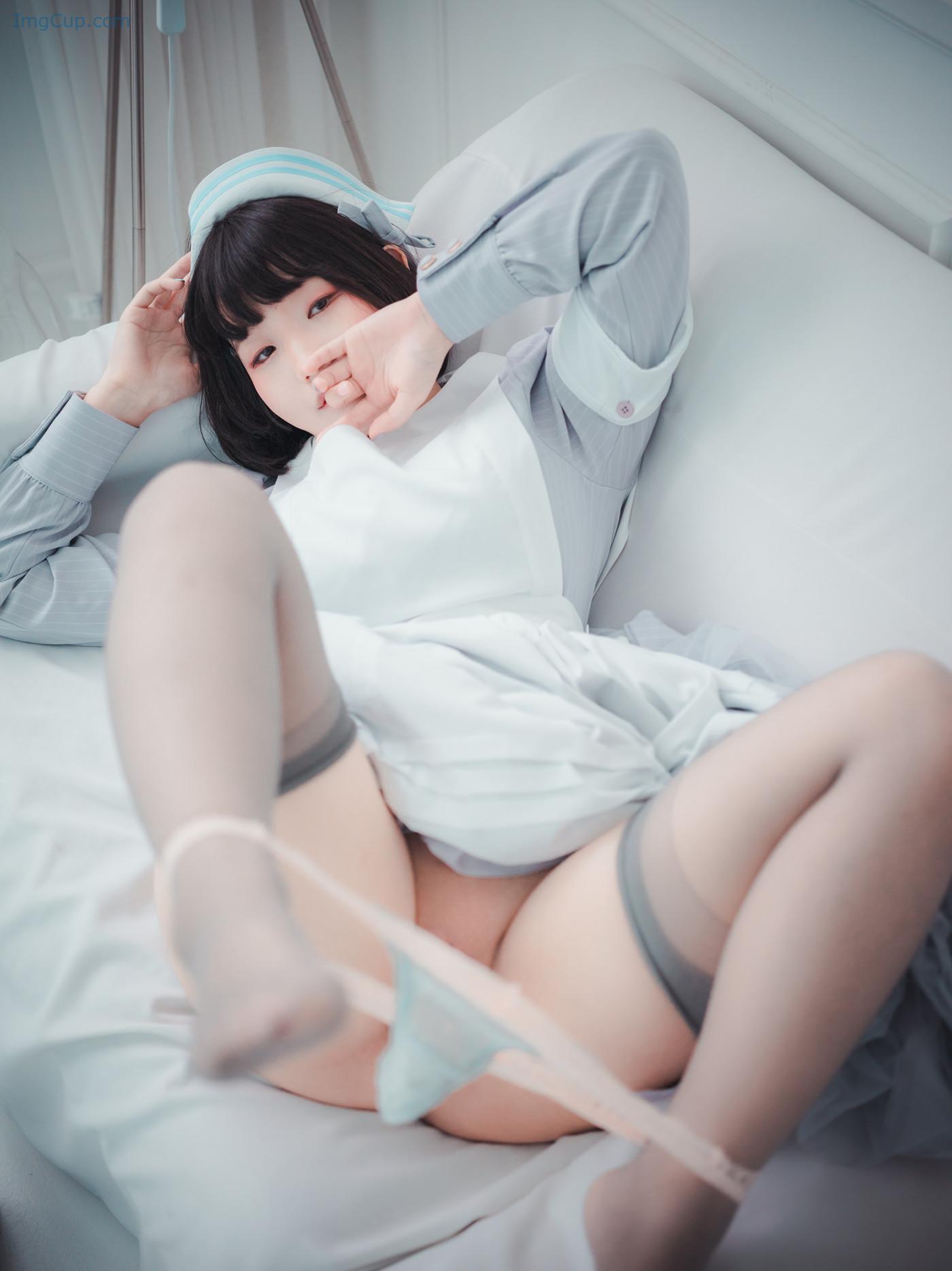 MIMMIESTH3_18.jpg MIMMIESTH3 18