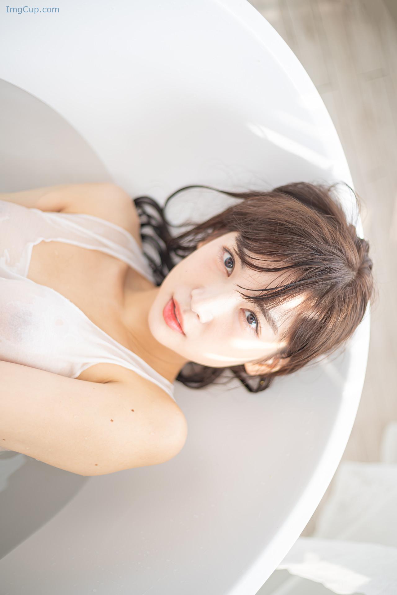 LEEZYPSW2A2_30.jpg Qok4pEwp LEEZYPSW2A2 30