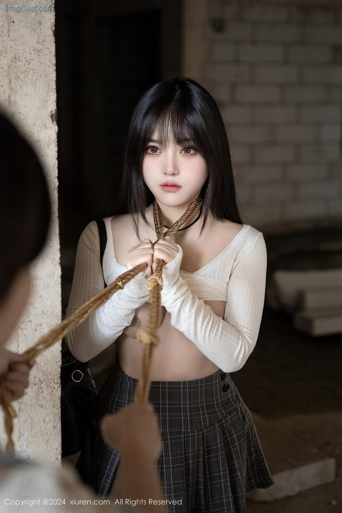 REN06A077_78.jpg REN06A077 78