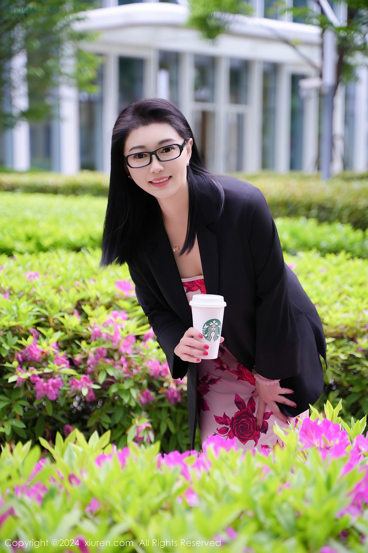 REN06R043_9.jpg REN06R043 9