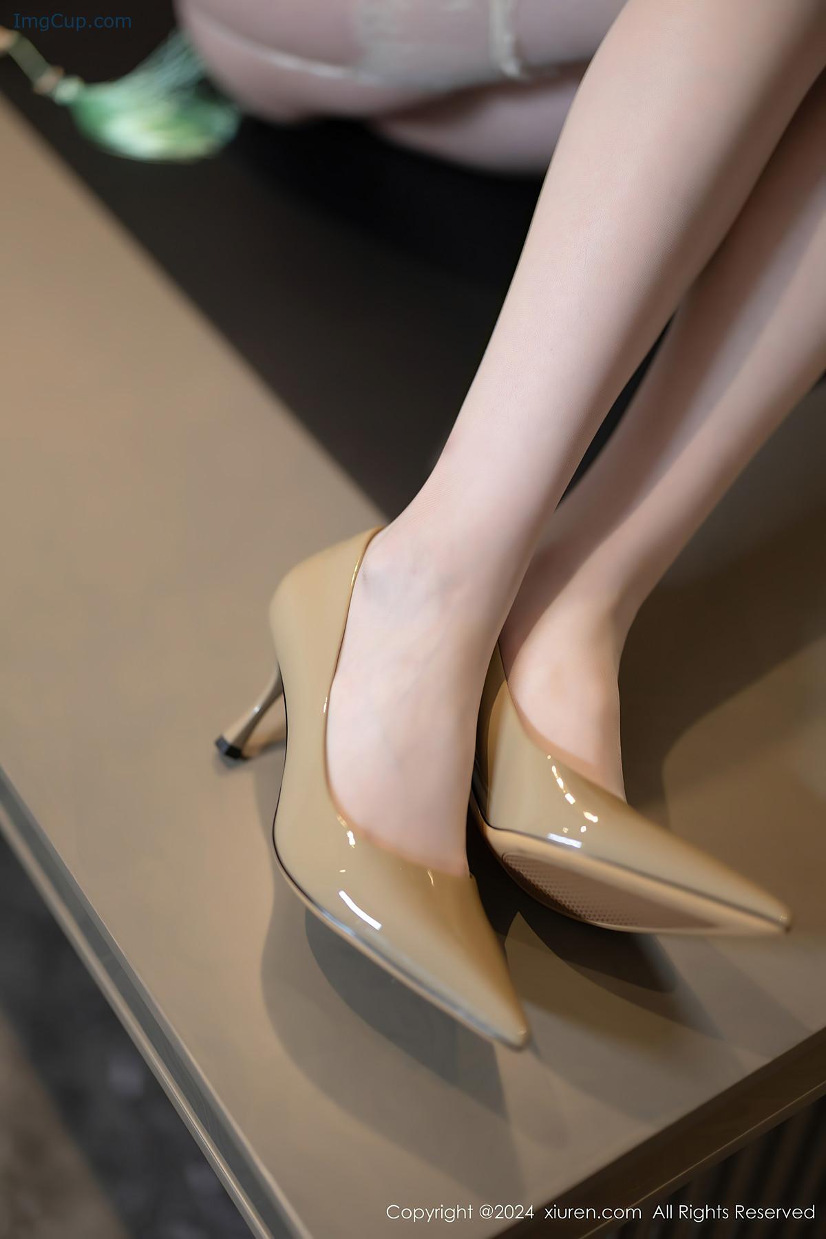 ren06z071_30.jpg REN06Z071 30