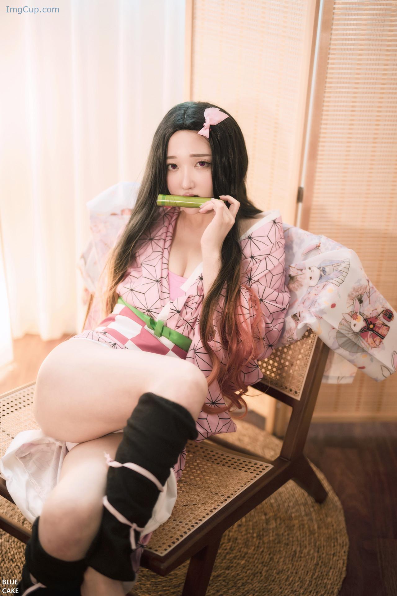 SONYEPINK1_44.jpg SONYEPINK1 44