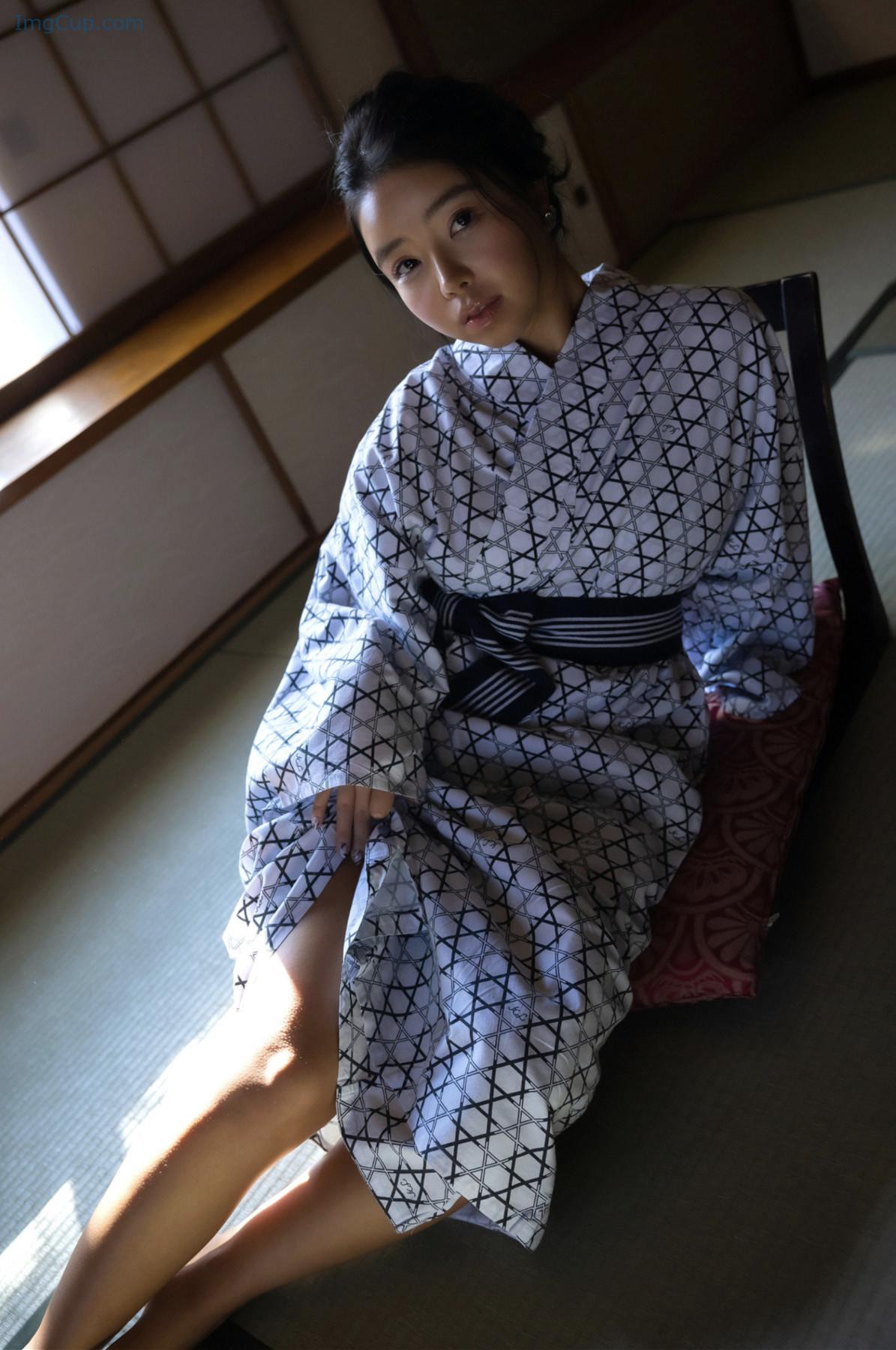 WITHSAEKO1_1.jpg WITHSAEKO1 1