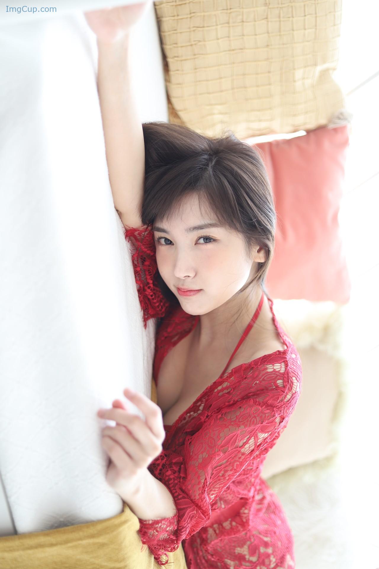 LEEZY04A4_22.jpg krsBo4kN LEEZY04A4 22