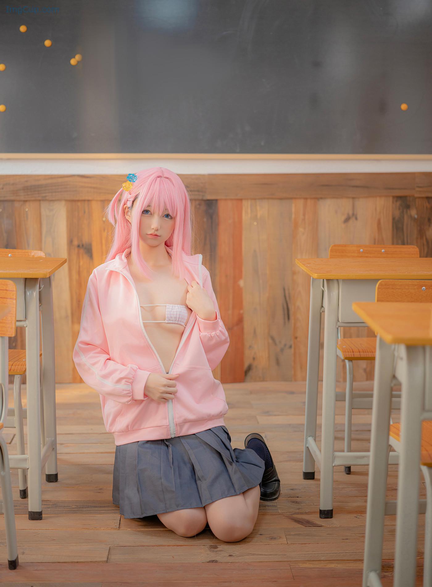 COS07A074_5.jpg COS07A074 5