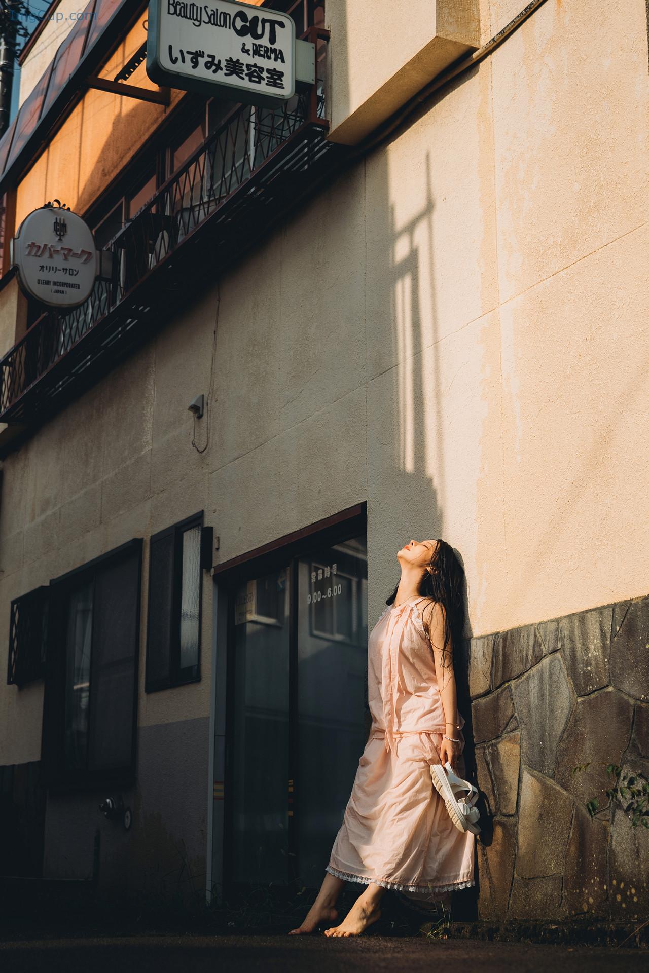 COS07A076_12.jpg COS07A076 12