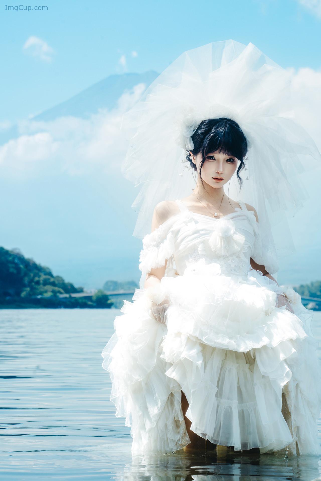 COS07A077_11.jpg COS07A077 11