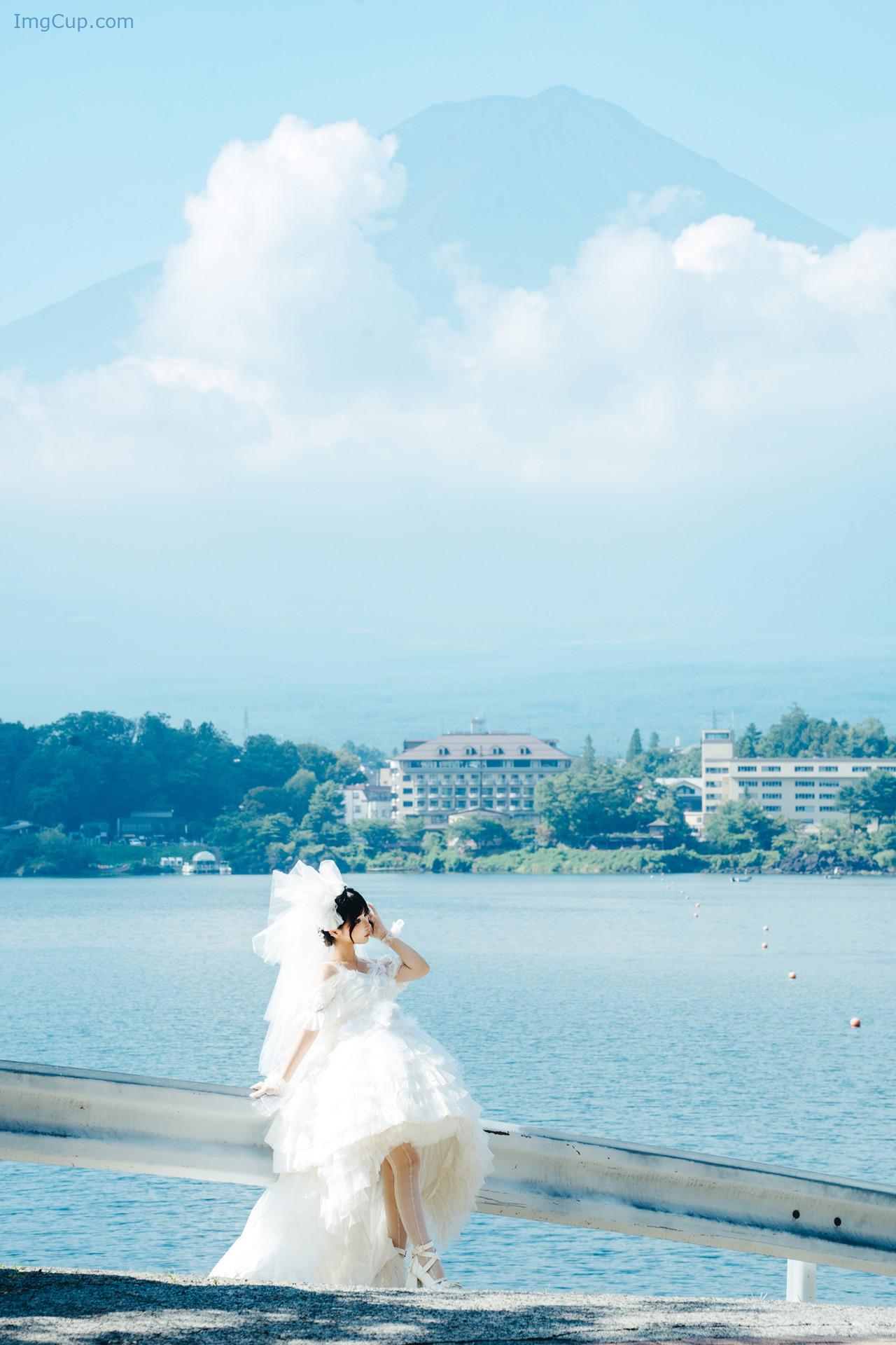 COS07A077_22.jpg COS07A077 22