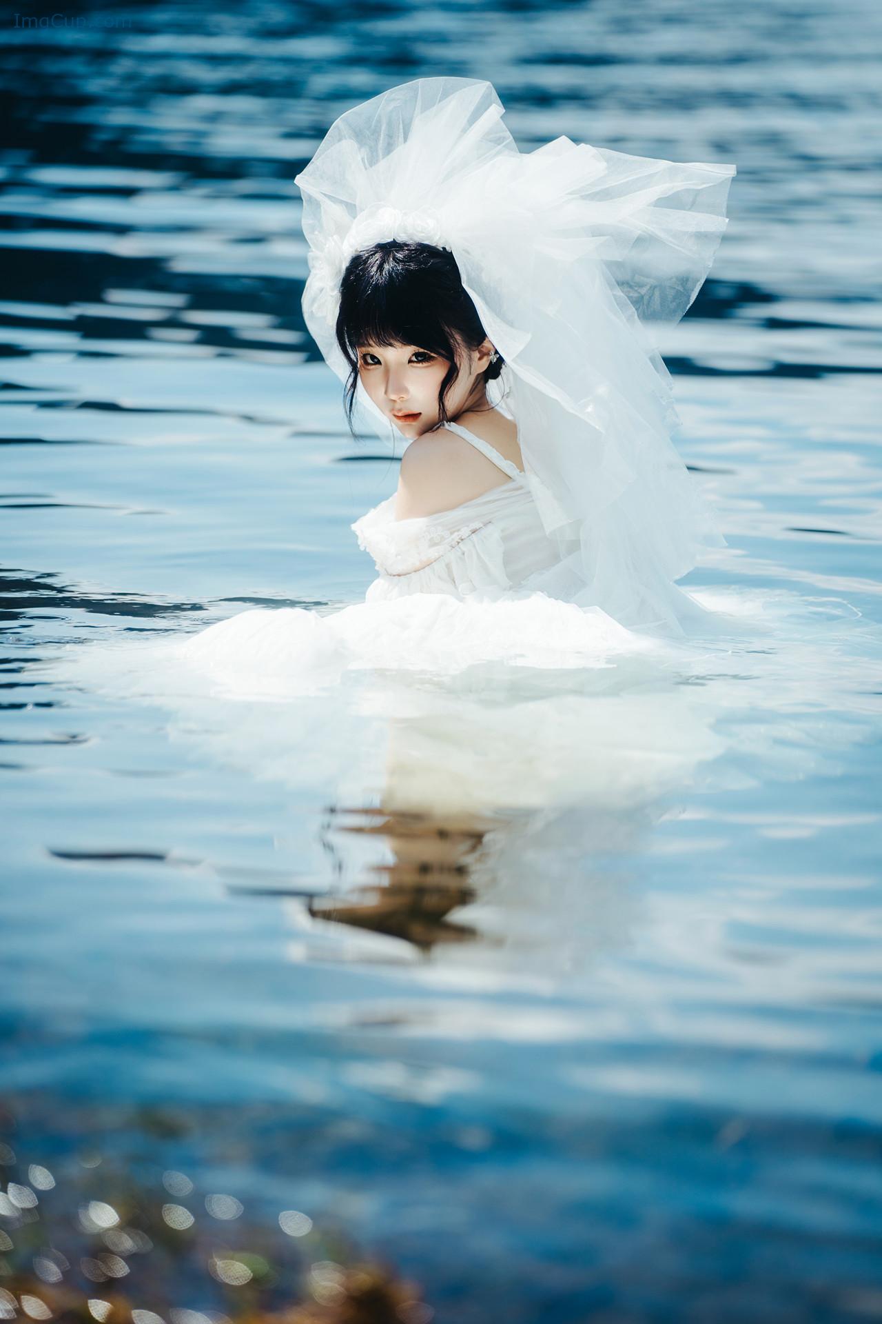 COS07A077_3.jpg COS07A077 3