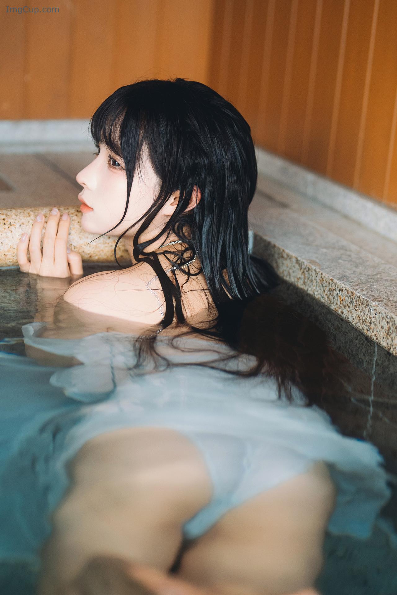 COS07A078_52.jpg COS07A078 52