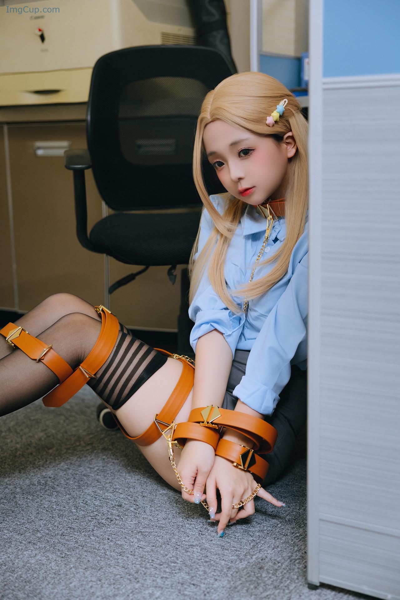 COS07A079_27.jpg COS07A079 27