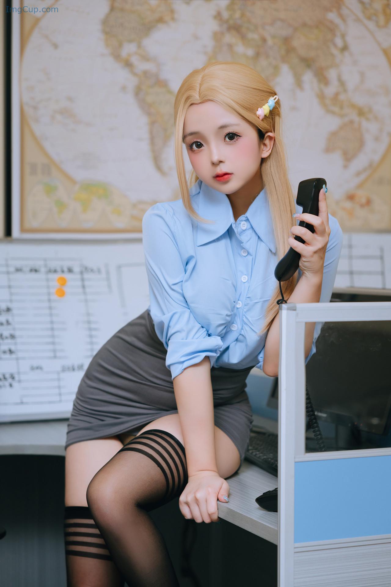 COS07A079_32.jpg COS07A079 32