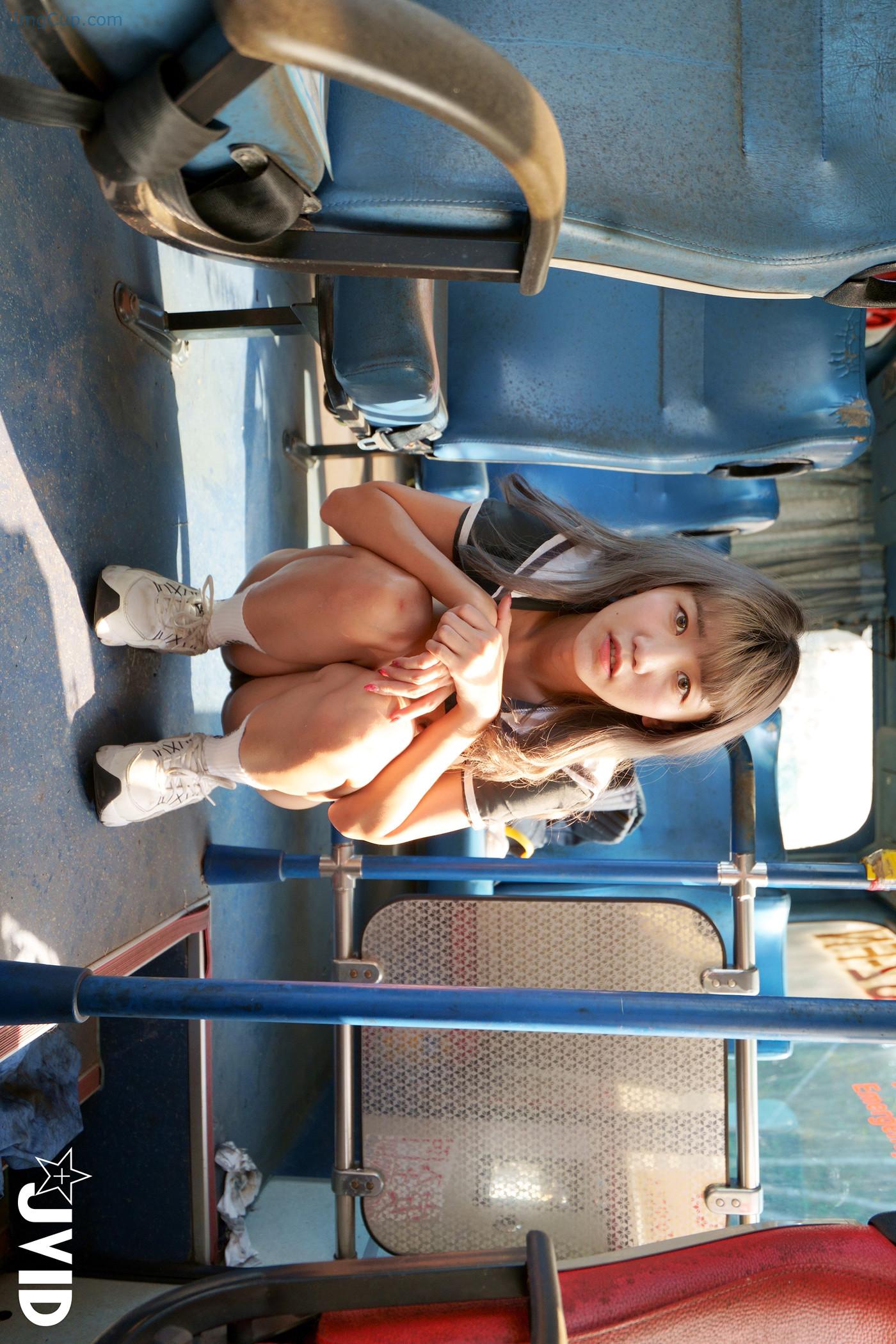 EVEBUSCA03_1.jpg EVEBUSCA03 1