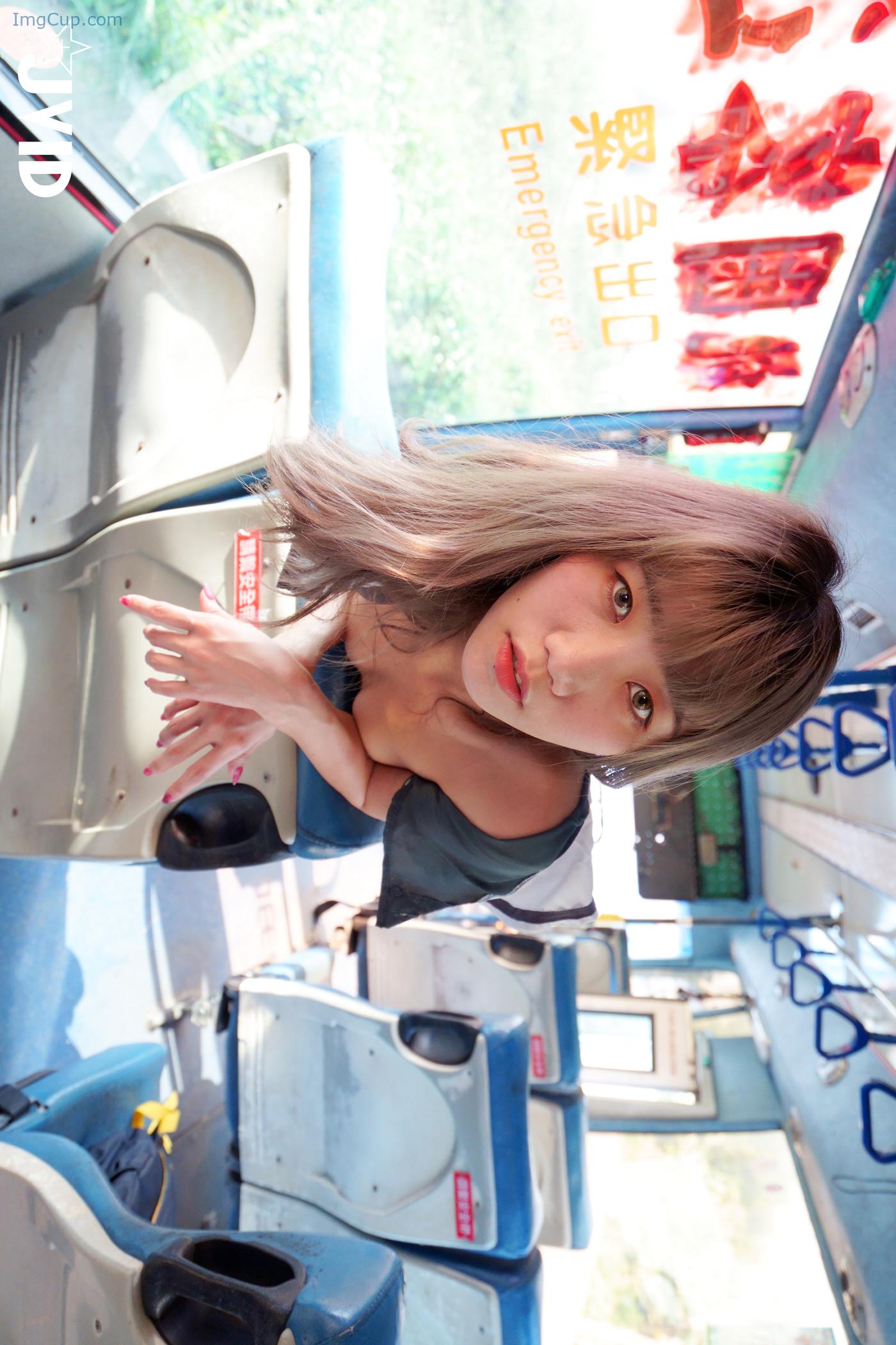 EVEBUSCA03_40.jpg EVEBUSCA03 40