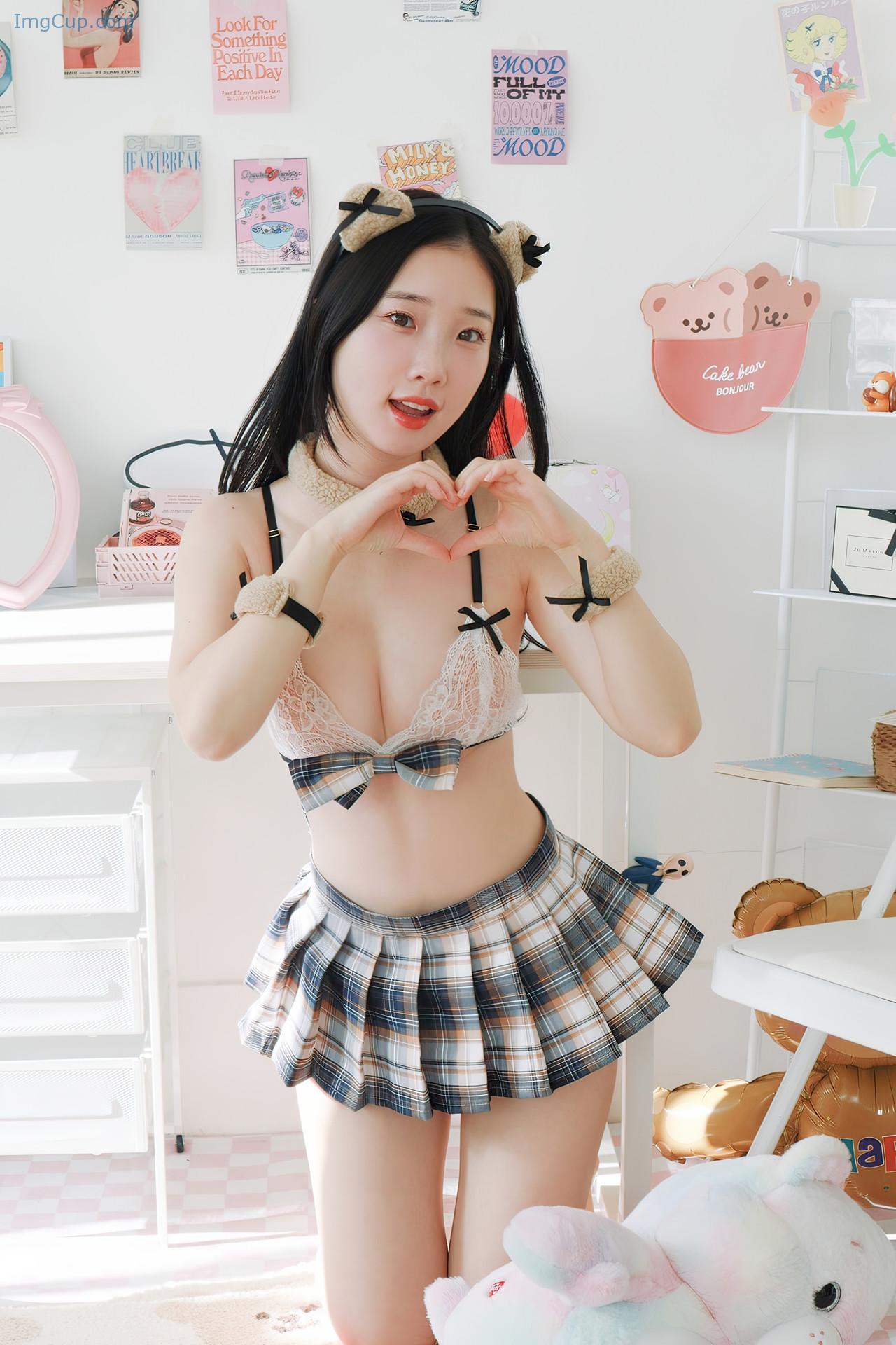 PURE10PO01_18.jpg PURE10PO01 18