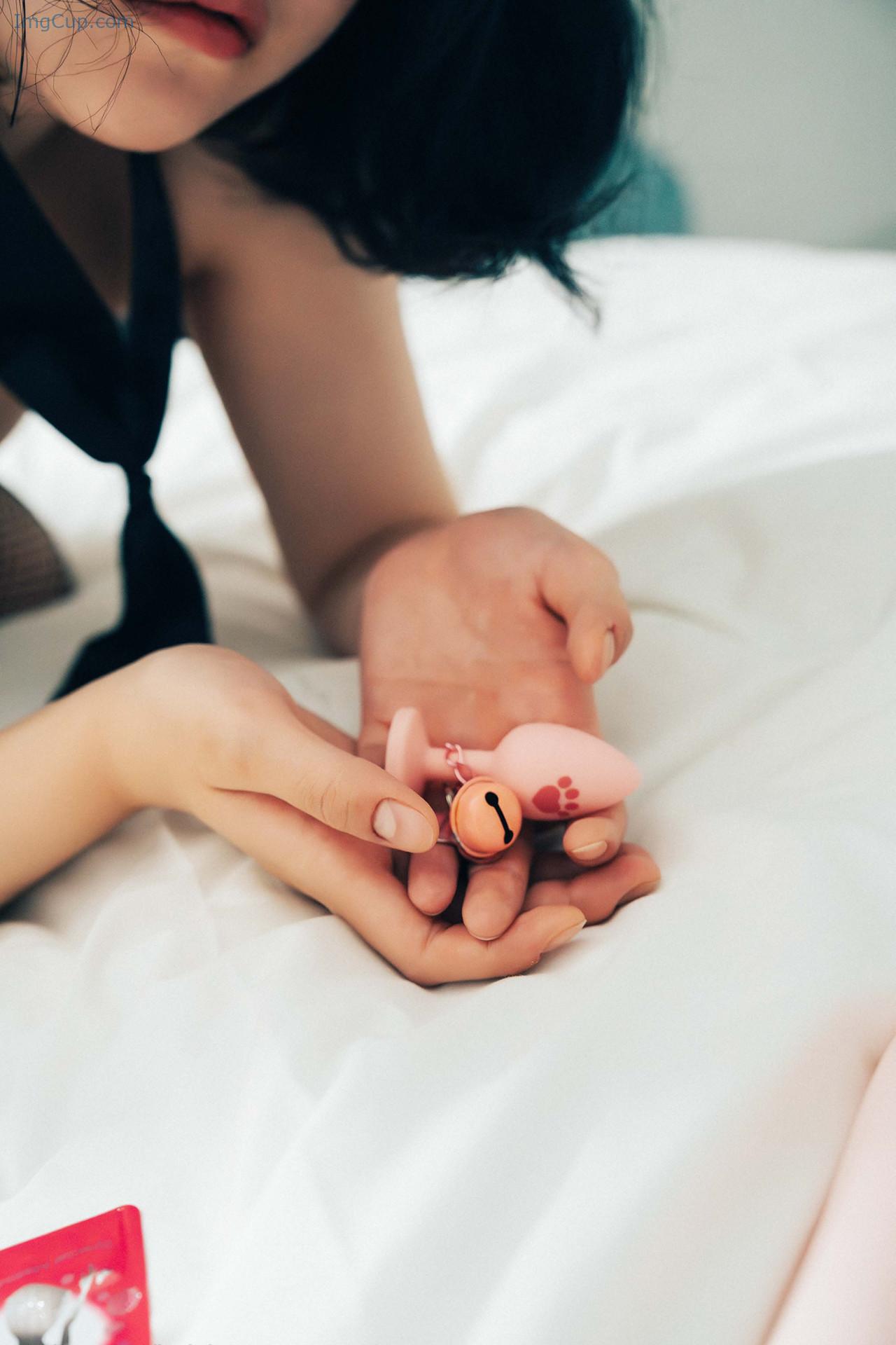 RAMISGIRL2_12.jpg RAMISGIRL2 12