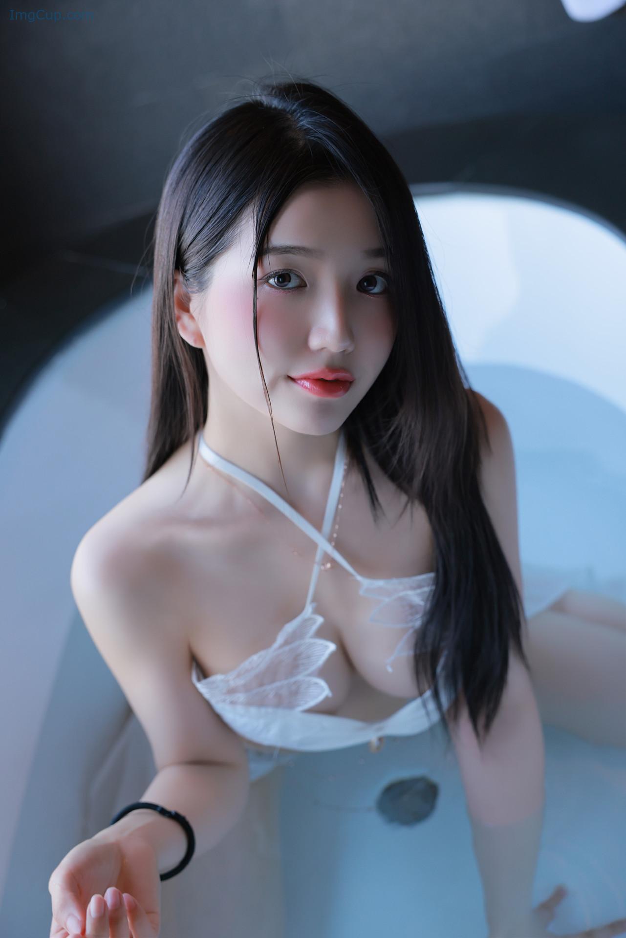 VELYS51V02_9.jpg VELYS51V02 9