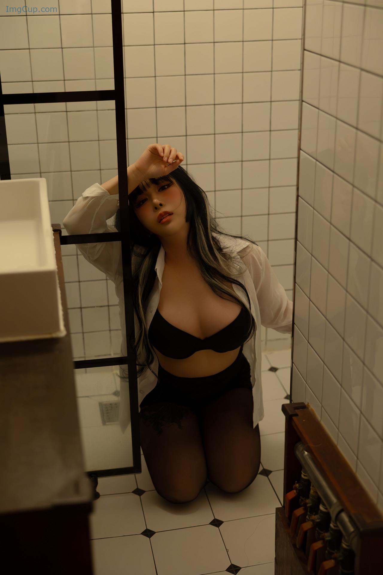 YUINNEDOR1_5.jpg YUINNEDOR1 5