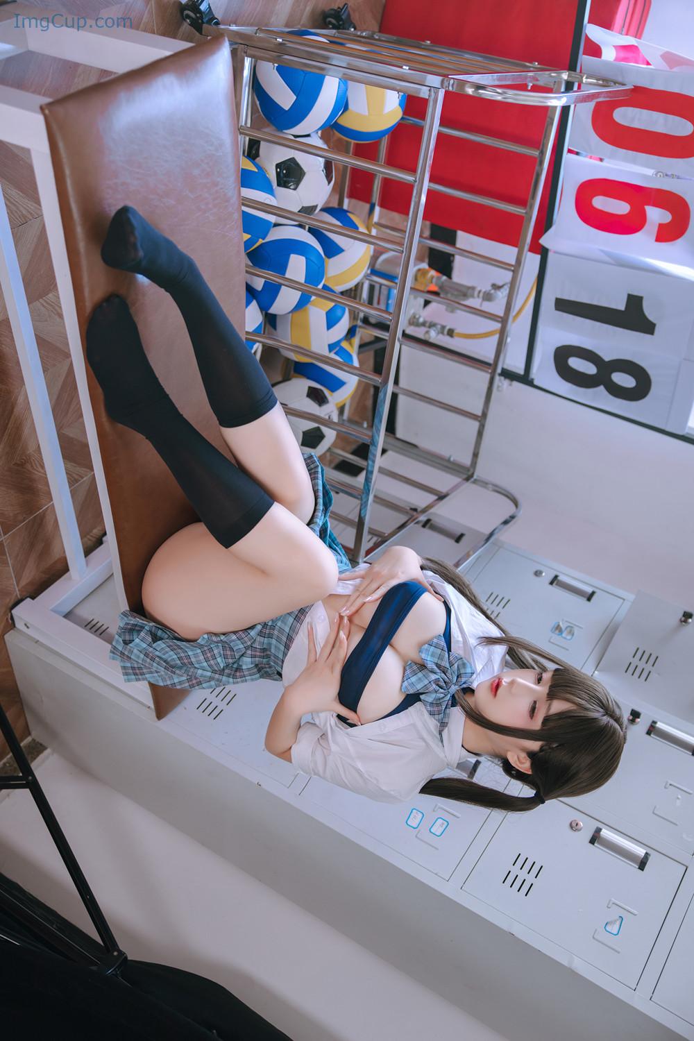 COS08A005_22.jpg COS08A005 22