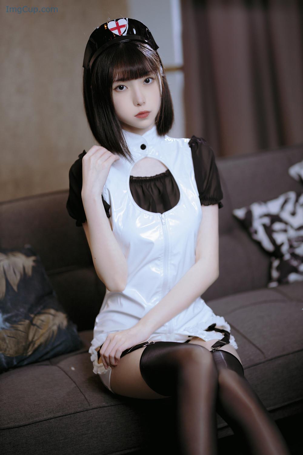 COS08A064_34.jpg COS08A064 34