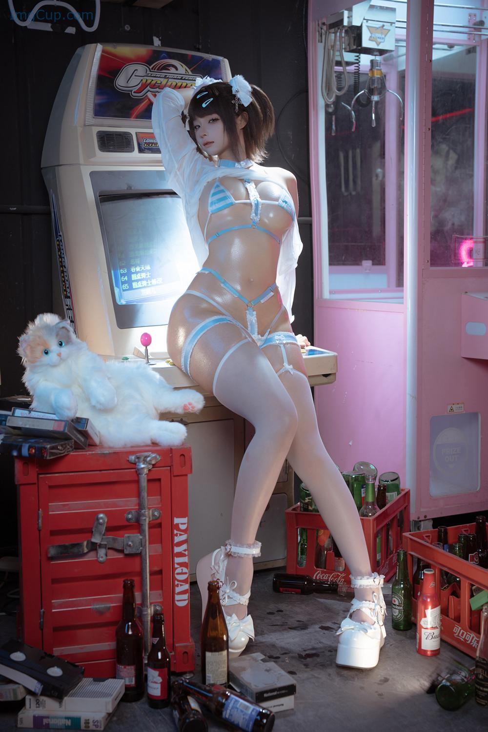 COS08A096_21.jpg COS08A096 21