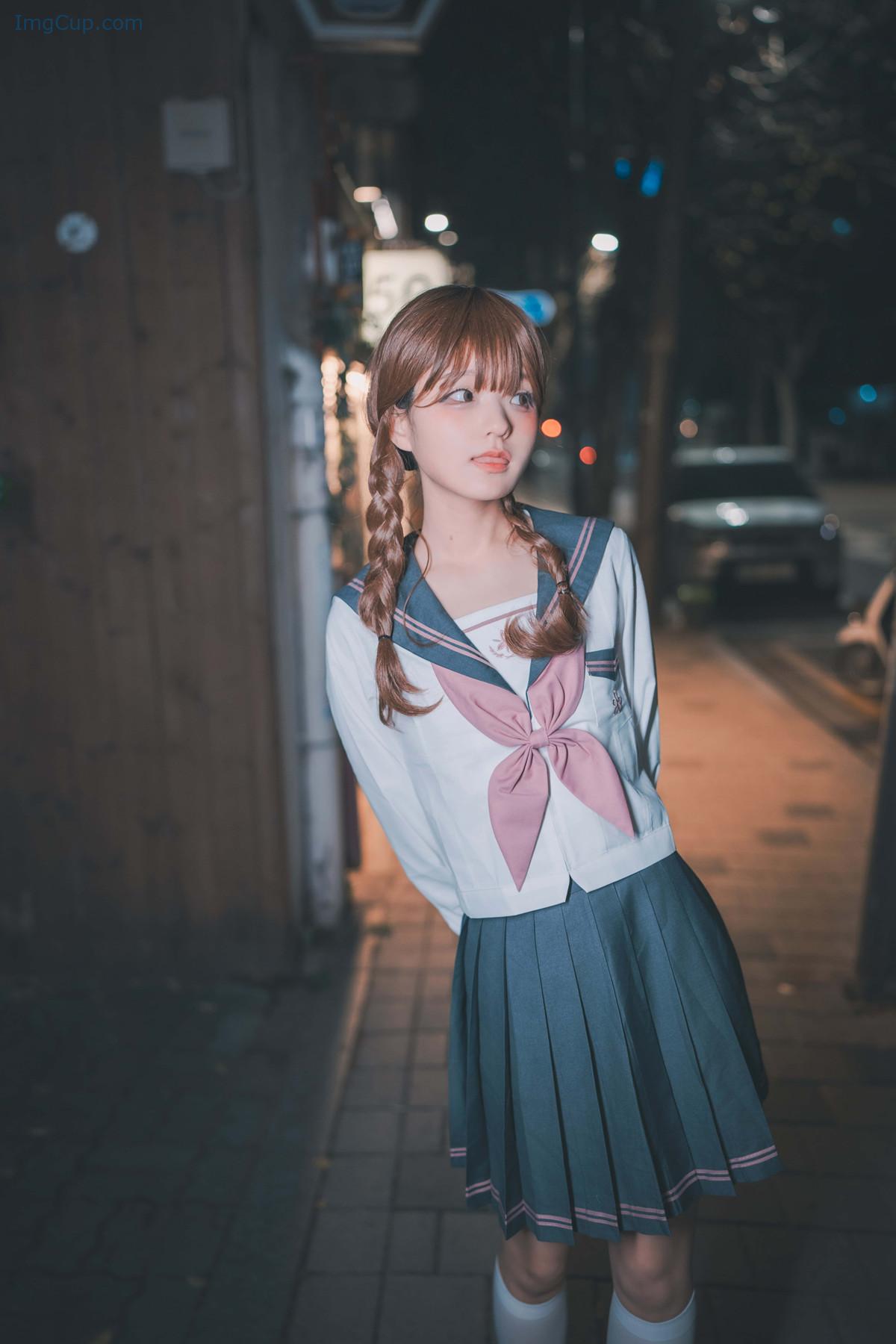 JENNYKURA1_10.jpg JENNYKURA1 10