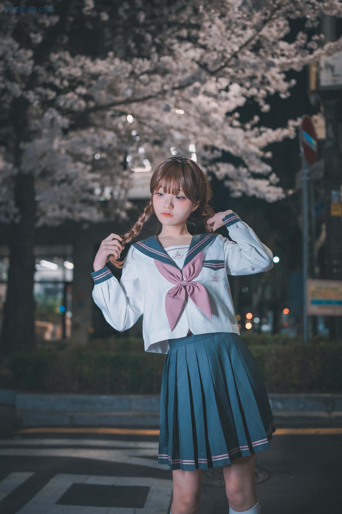 JENNYKURA1_14.jpg JENNYKURA1 14