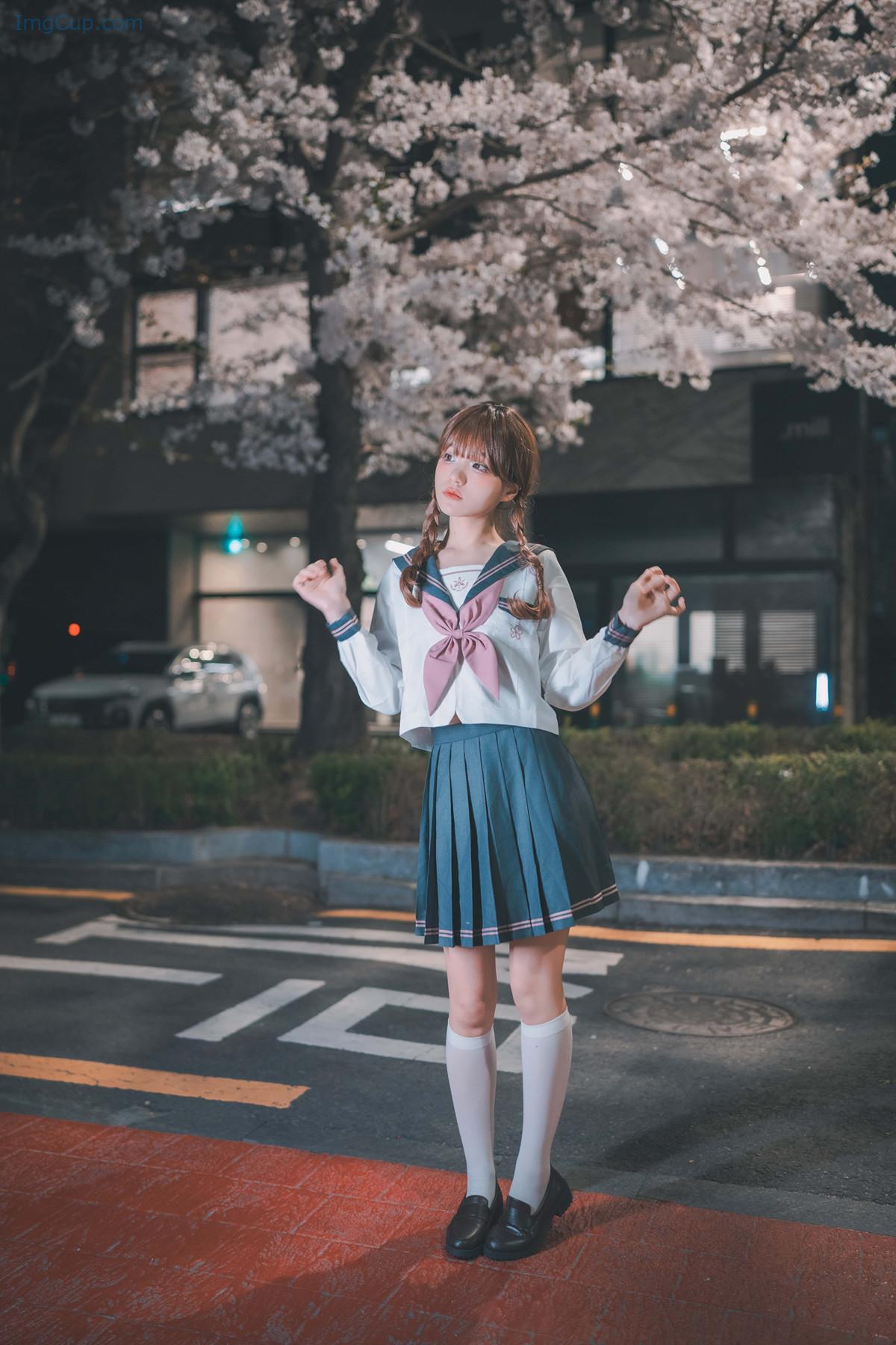 JENNYKURA1_18.jpg JENNYKURA1 18